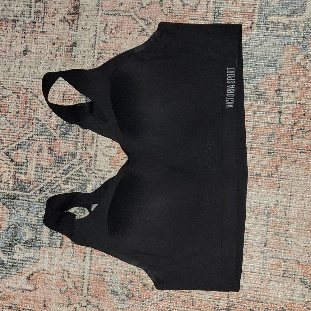 Victoria secret sports bra